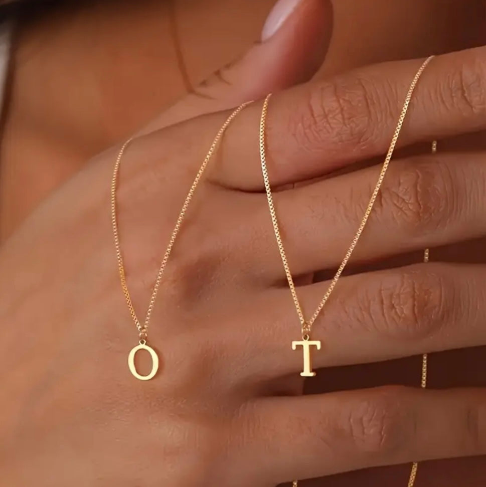 Personalized Initial Pendant Necklace – Elegant Gold Letter Charm