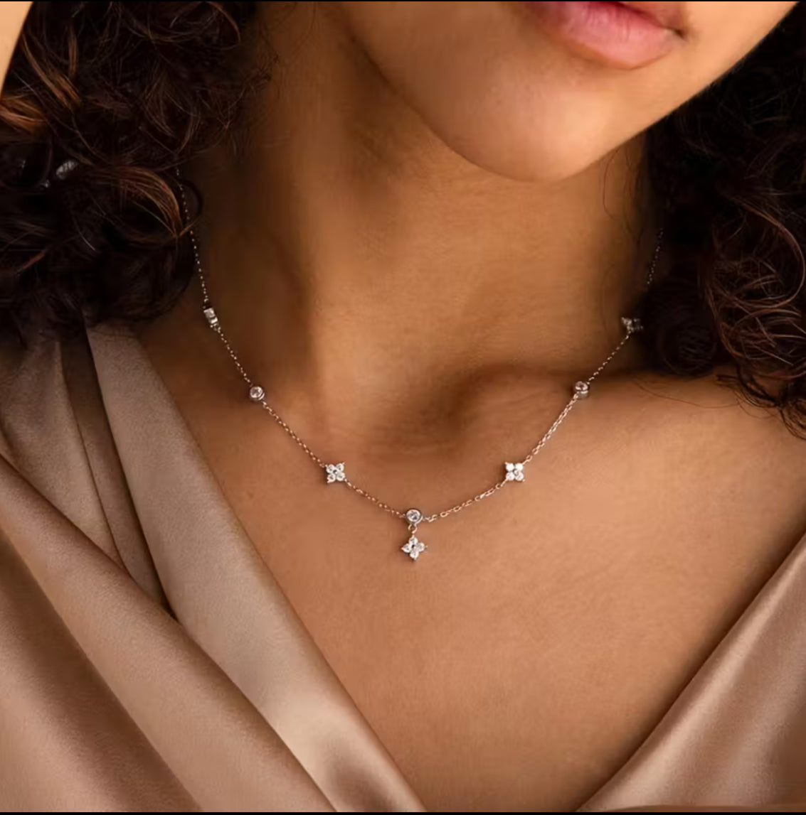 Golden Clover Necklace with Rhinestones