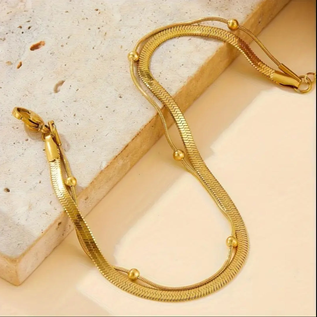 Elegant Vintage-Inspired Double Layer Bracelet with Beads & Leaf Accents
